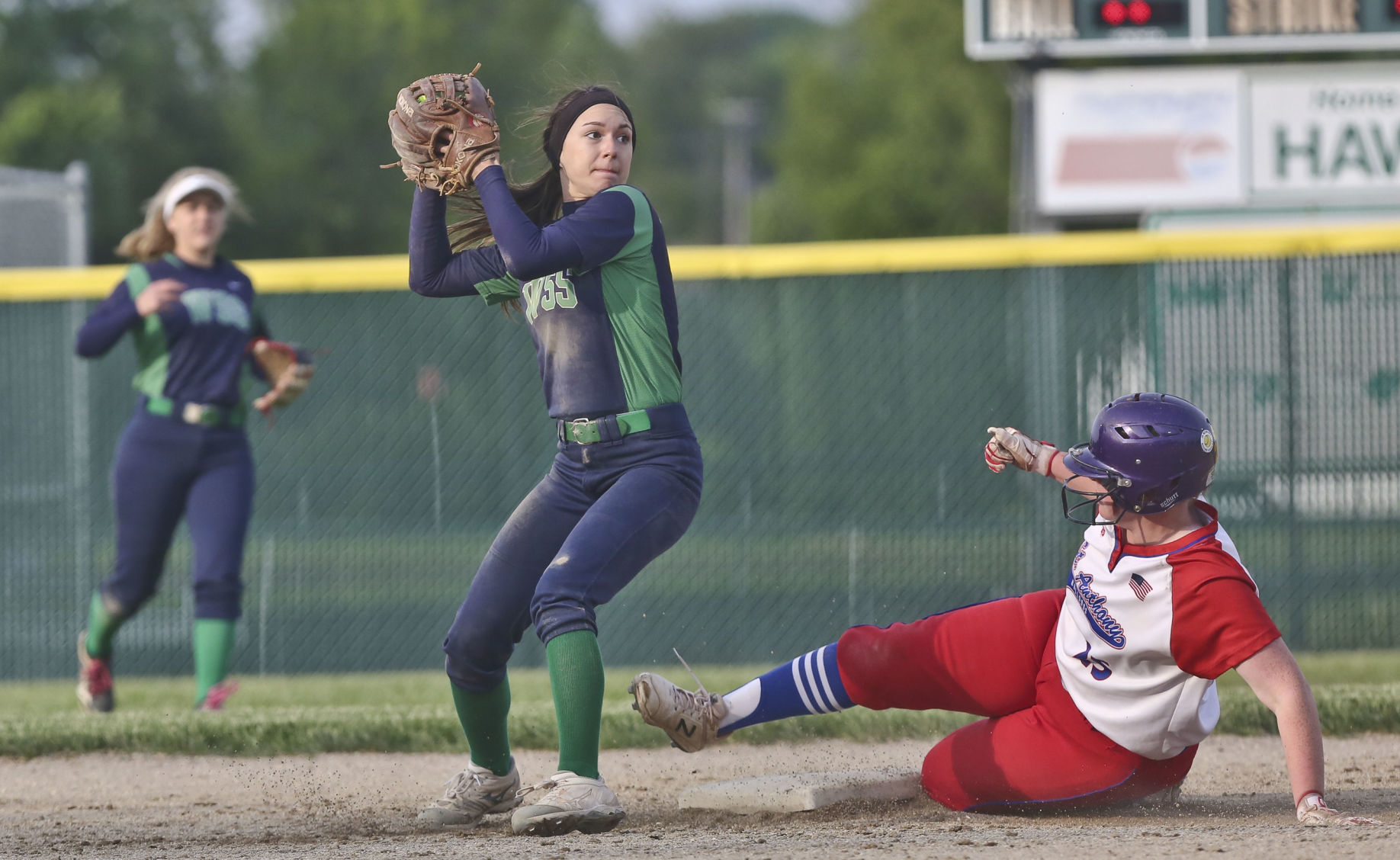 WSS Softball Effingham St. Anthony 46 5.21.19.JPG